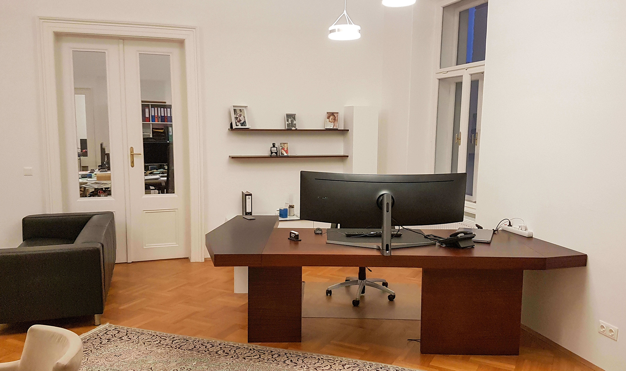 Büro, Schreibtisch, Couch
